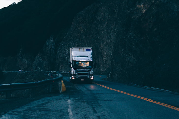 камион, Транспорт, път, тъмно, нощ, магистрала, начин на транспортиране