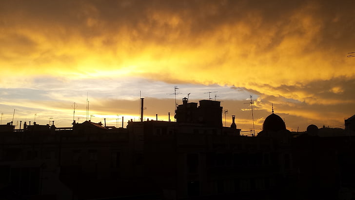 Barcelona, posta de sol, ciutat, urbà, siluetes, antenes