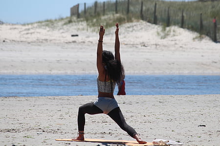 joga, sieviete, pludmale, atpūta, smilts, sportisks, skaists