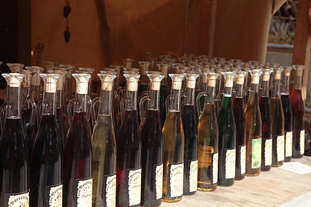 buteliai, vynas, pasinaudoti, stikliniai buteliukai, vyno buteliai, senas etiketės