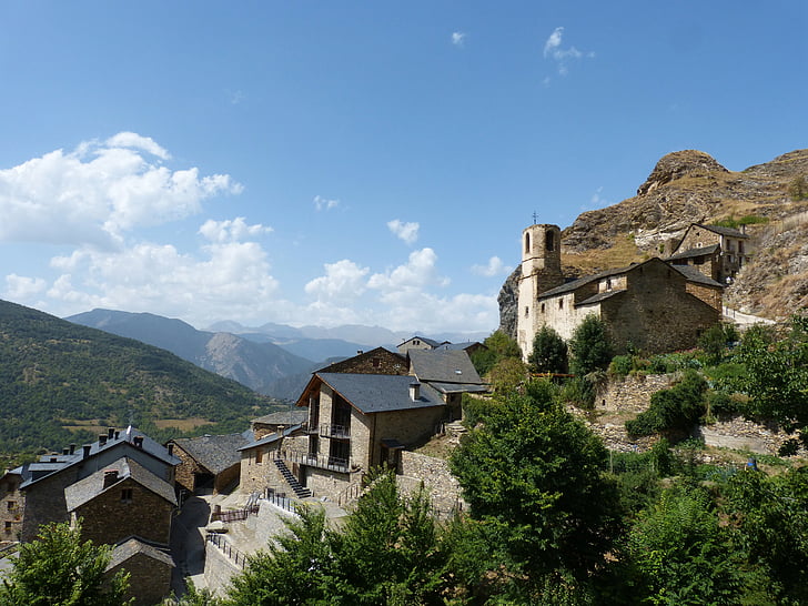 mensen, Catalaanse Pyreneeën-burg, Pallars sobirà, klokkentoren, landschap