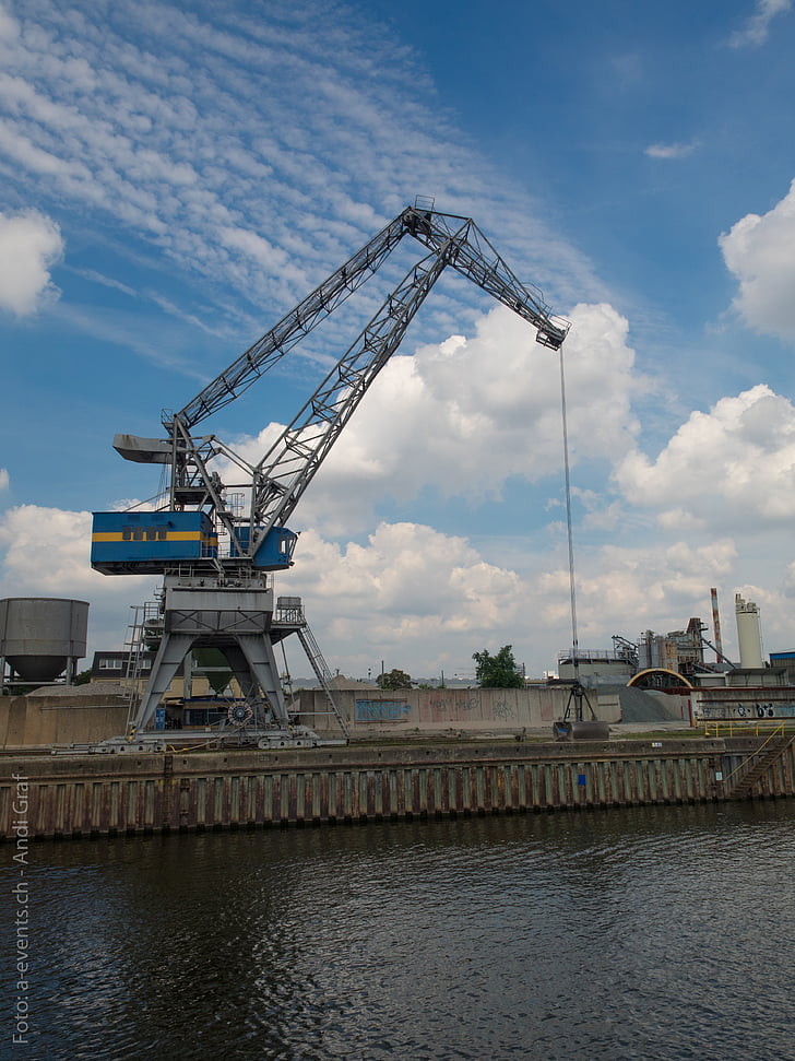 frankfurt, harbour crane, main, bank, water, summer, sky