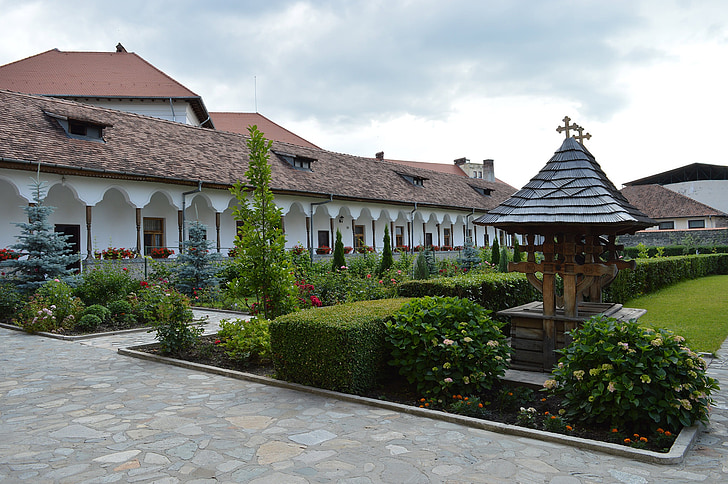 monastery, negru voda, campulung, romania
