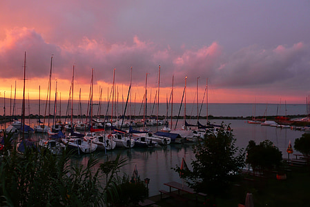 Plattensee, Sonnenuntergang, Boote, Masten, Ungarn, Segelboote, See