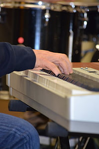 e-piano, piano, spille piano, tastatur, musikk, hender, instrumentet