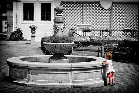 Fontaine, Parc, été, eau, bébé fille, Château, noir et blanc