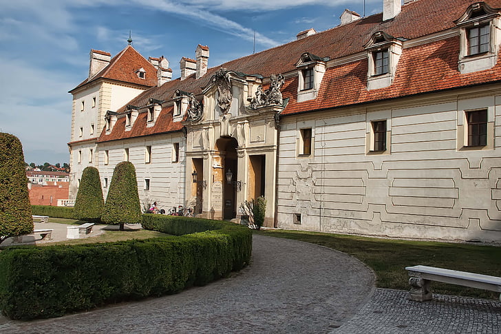 Valtice, Cseh Köztársaság, Castle