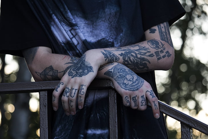 tatuatge, mans, jove, elegant, persones, dones