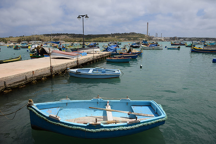 Malta, Gozo, blå, båtar, havet, vatten, kusten
