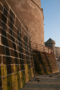 Bretania, Saint malo, mury obronne, fortyfikacje, Plaża