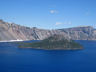 Isola dello stregone, Lago del cratere, montagne della cascata, Parco nazionale, Oregon, cascata, Vulcano
