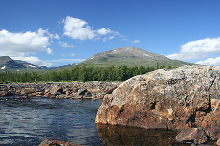 montagna, acqua, sulle montagne svedesi, Snasahögarna, handölan