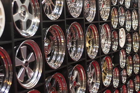 alloy wheels, alloys, wheels, chrome, luxury, shiny, racecar