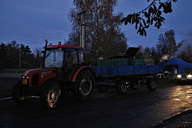 morning, dawn, harvesting, tractor, car, vats, south bohemia