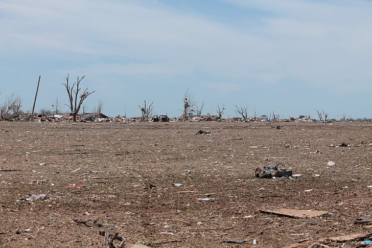 Moore, Oklahoma, tornádo, katastrofa, zrúcanina, prírodné katastrofy, devastácie