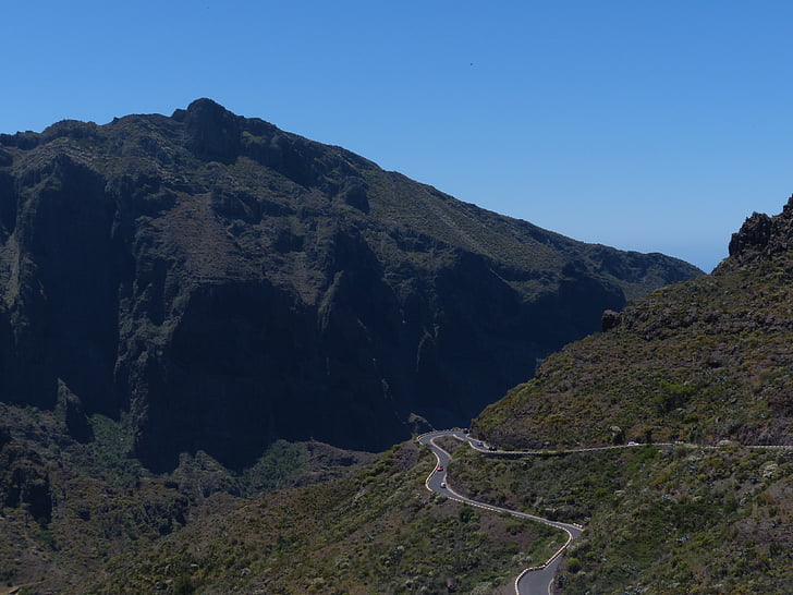 Prejsť ceste, horskej ceste, cestné, hory, možnosti teno hory, Tenerife, Kanárske ostrovy