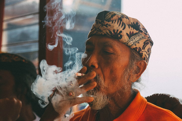 people, old, man, smoking, cigarette, headshot, one person