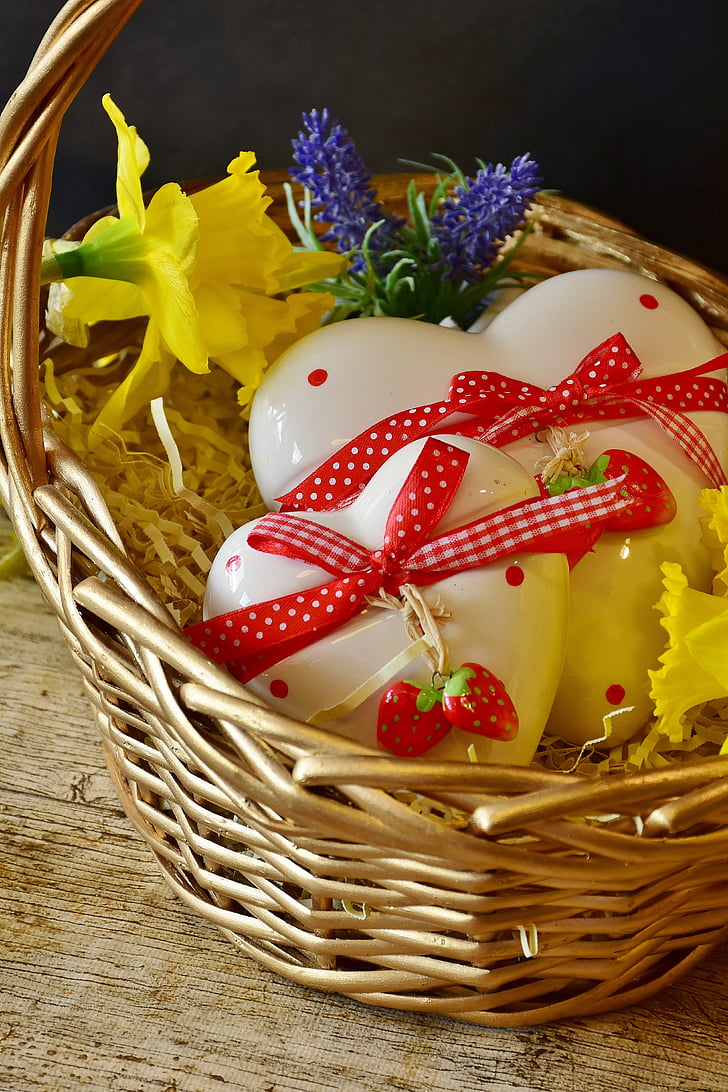 heart, daffodils, basket, gift, easter, osterglocken, flowers