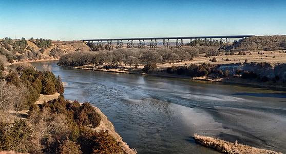 Saint-Valentin, Nebraska, rivière, eau, pont, tréteau, arbres