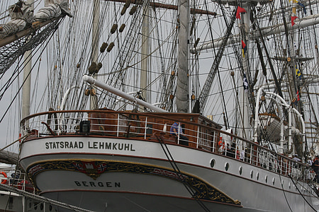 perahu layar, berlayar, kapal, berlayar, petualangan, musim panas, Riga
