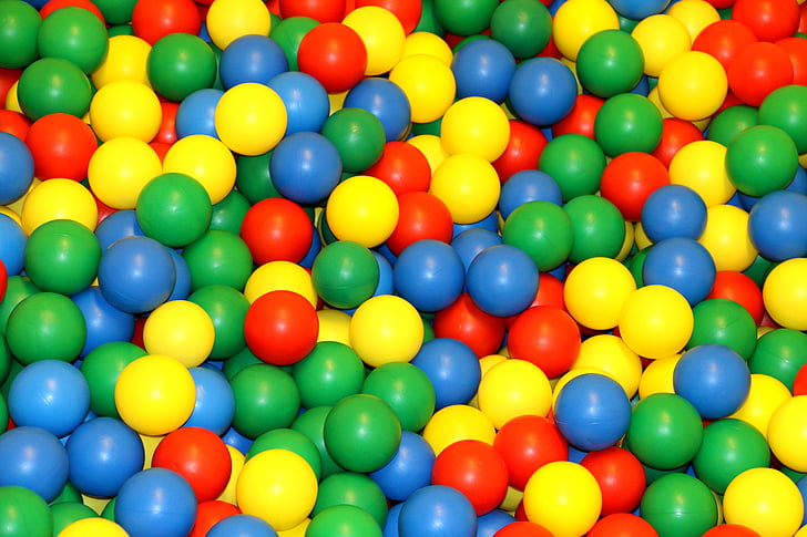 igra kroglic, igrače, barvite kroglice