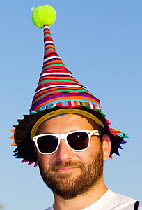 человека, человек, Портрет, уличный парад, Фестиваль, солнцезащитные очки, колпачок