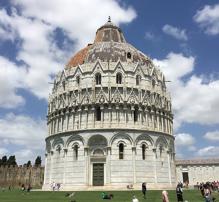 Pisa, kastekappelin, Unescon