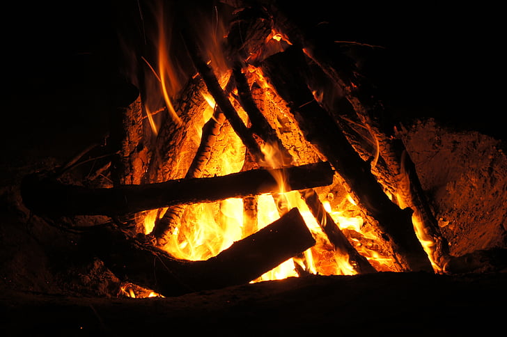 fire, campfire, flame, heiss, burn, wood, blaze