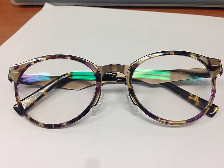 ochelari, moda ochelari de vedere, ochelari fashion