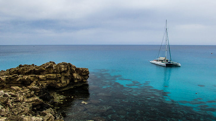 Кипър, Cavo greko, море, лодка, катамаран, лагуна, синьо