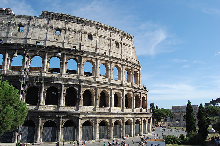 Colisée, ROM, architecture, Italie, l’Europe, voyage, point de repère