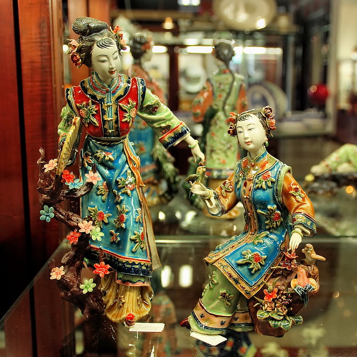 Cina, Guangdong, patung, kerajinan, keramik, courtesans, dekorasi