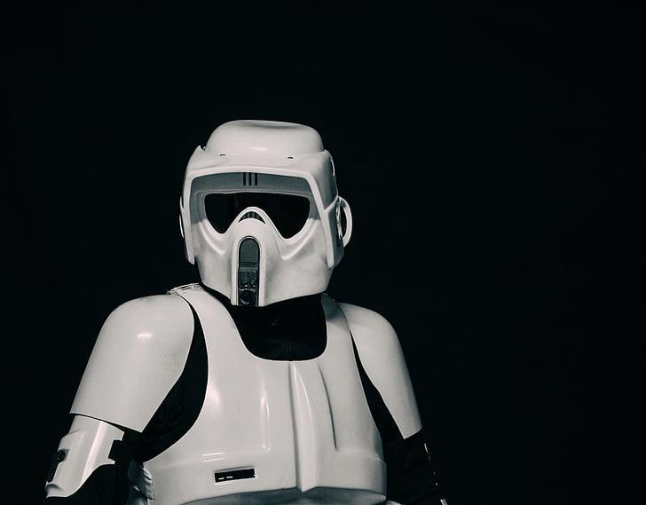 homme, portant, Storm, Trooper, costume, humaine, robot