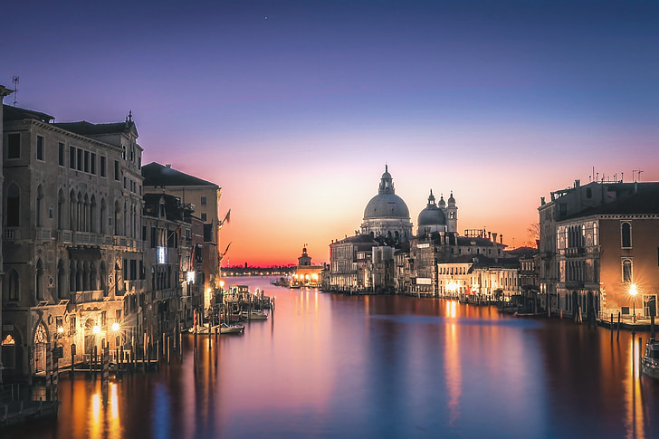 Venezia, Basilica di santa, Maria della salute, basilikaen, Italia, kanalen, italiensk