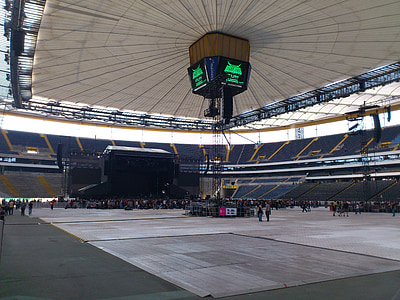 concert, live concert, commerzbank arena, stage, calm before the storm, large, space
