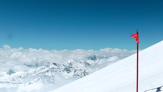 Elbrus, gore, sneg, planinarjenje, sledenje, višina, sonce