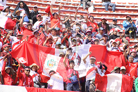 Peru, Bolivia, peruanska fans, fred, peruanska urval, Ryssland 2018 kval, Diego vertiz