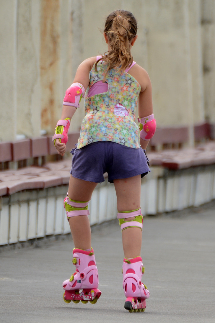 lapsi, Tyttö, Englanti: Roller skate, ihmiset, urheilu, rullaluistimet