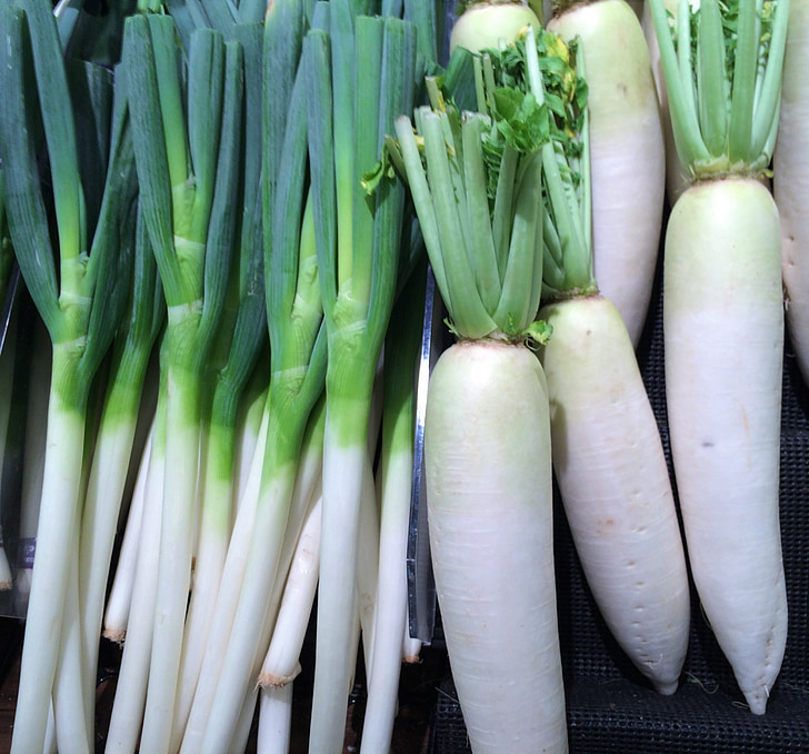 oignon vert, radis, légumes, Seiyu ltd, vivant, supermarché, fruits et légumes
