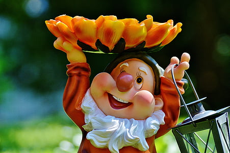 sodo gnome, žibintai, mielas, mielas, juokingas, gėlė, saulės gėlė