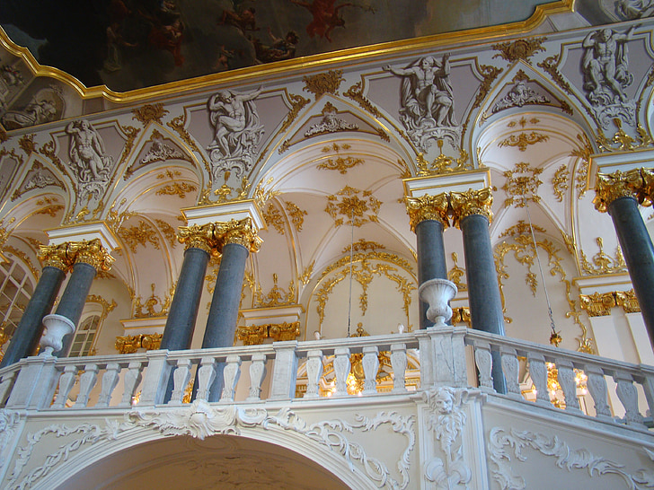 Ermitažas, žiemos rūmai, Peterburgas, balkonas, stulpeliai, marmuras