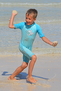 kind, jongen, leuk, spelen, zee, mensen, UV-bestendige kleding