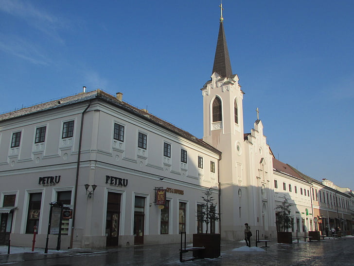 Oradea, centrs, baznīca, Rumānija, Crisana