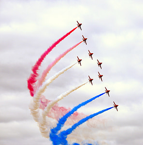 červené šípky, Farnborough, Air show, Veľká Británia, lietadlá, lietadlá, lietadlo