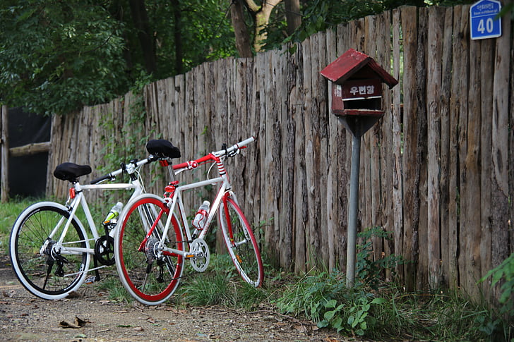 Fahrrad, Mail-box, Holz, Wandern, Übung
