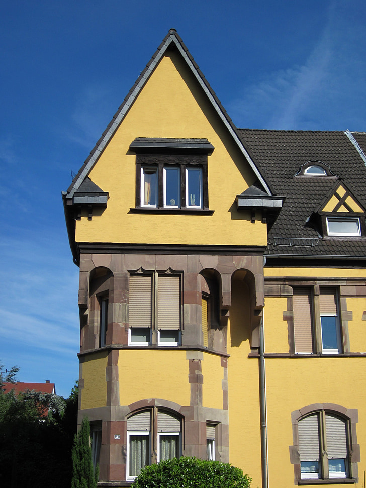 puccinistr, Saarbrücken, Sankt-arnual, ház, Gergely, oromfal, építészet