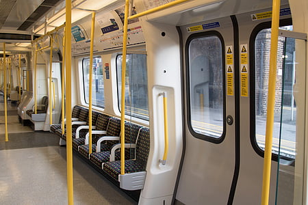 Londons tunnelbana, Tube, underground, London, tåg, transport, resor