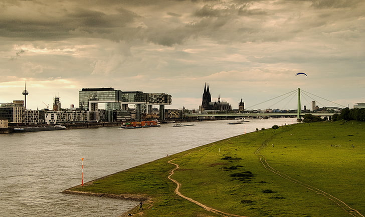 Kolín nad Rýnem, Rýn, Kolínská katedrála, orientační bod, Most, jeřábu domy, loď