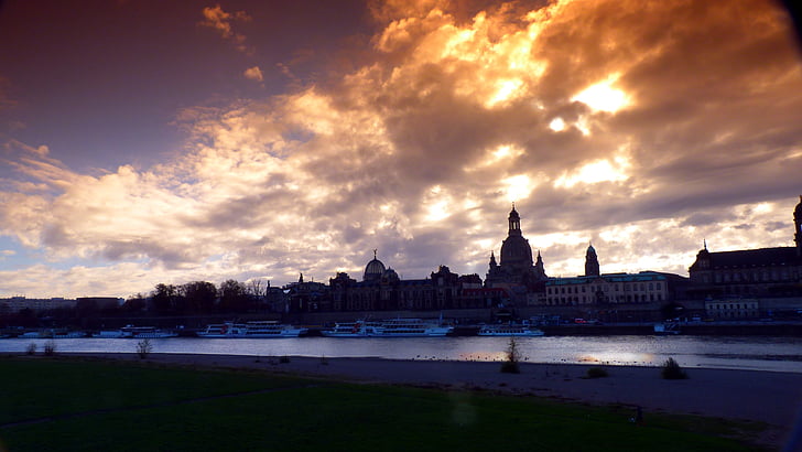 Dresda, Panorama, luce posteriore, filtro gradiente, Elbe, drammatico