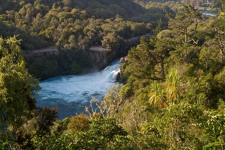 huka falls, waikato river, bubbling, gushing, water, water falls, new zealand